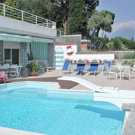 Darsene Pool-bungalow Am See *